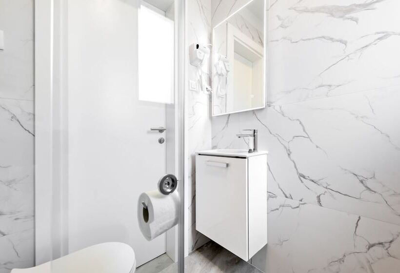 اتاق لوکس با چشم‌انداز دریا, Boutique Residence Arion