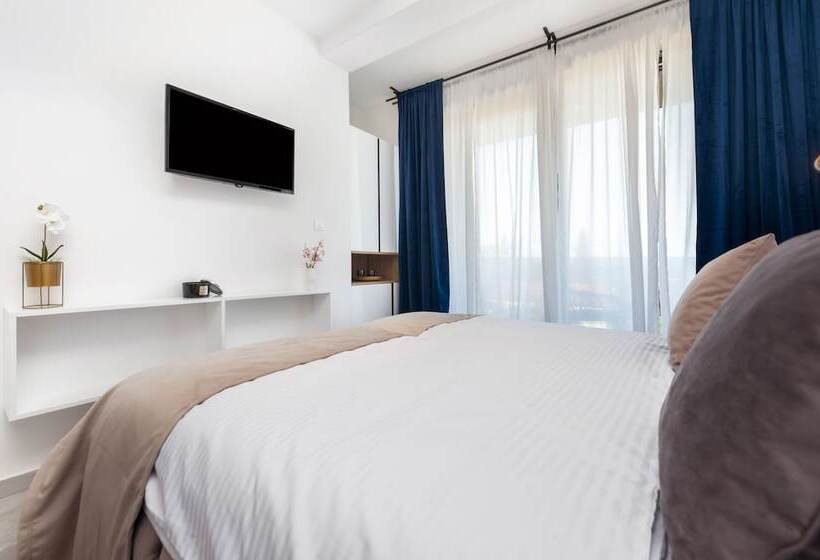 اتاق لوکس با چشم‌انداز دریا, Boutique Residence Arion