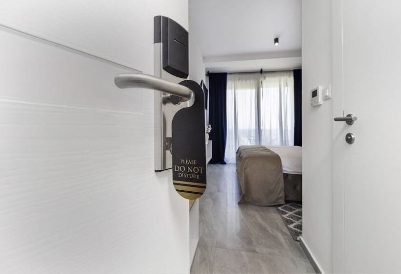 اتاق لوکس با چشم‌انداز دریا, Boutique Residence Arion