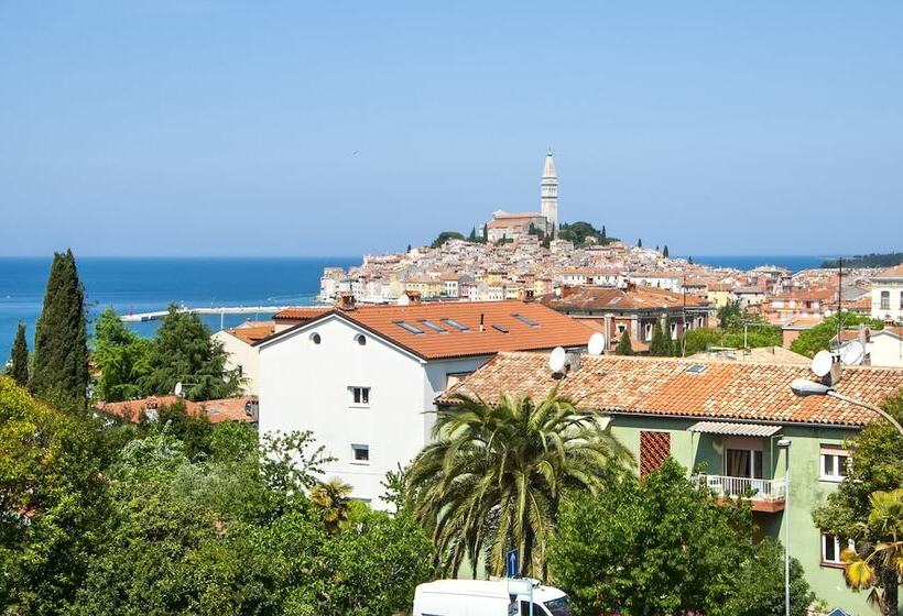اتاق لوکس با چشم‌انداز دریا, Boutique Residence Arion