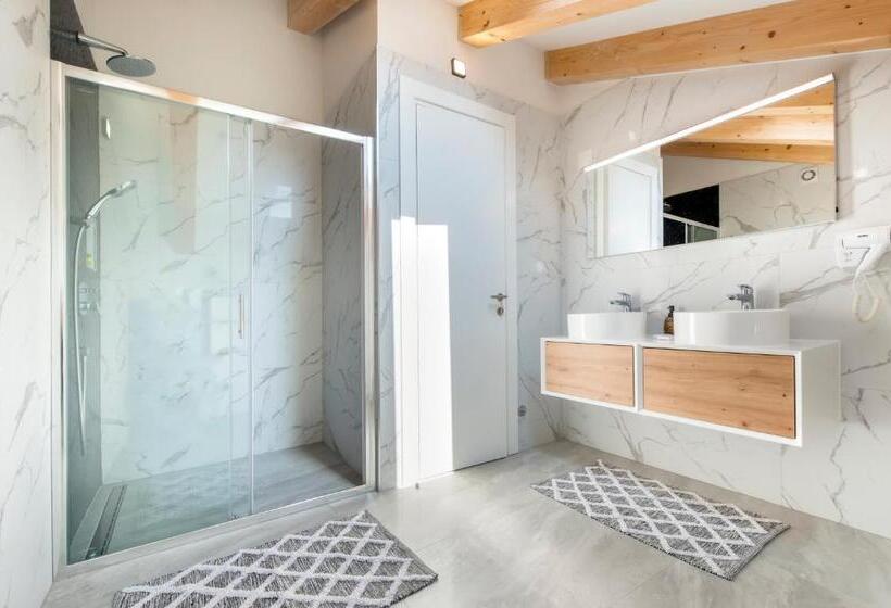 اتاق پنت هاوس, Boutique Residence Arion