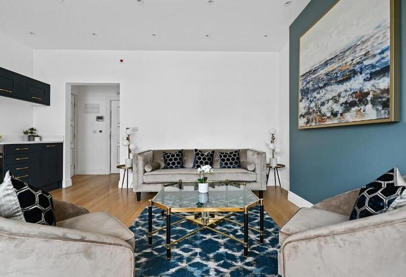 Апартаменты 1 Спальня Вид на Сад, Nightingale Suites