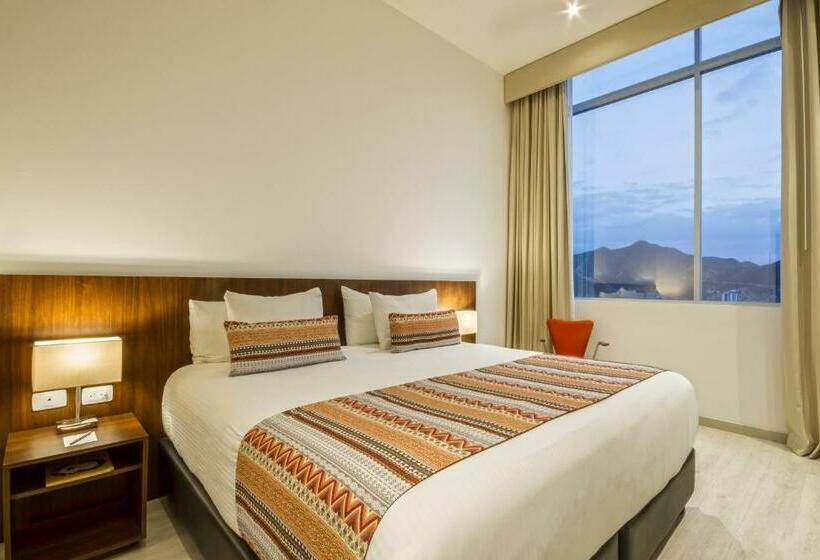 带大床的豪华间, Best Western Plus Santa Marta