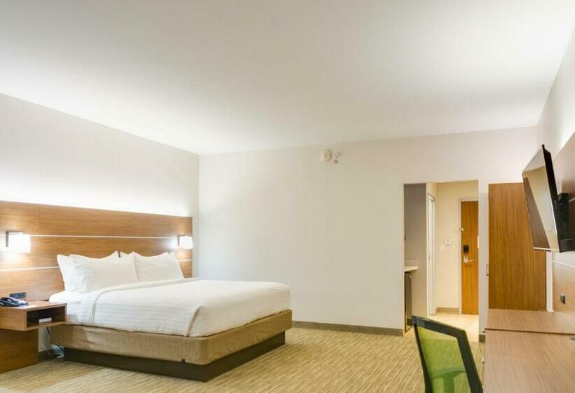 Стандартный Номер Кровать Кинг, Holiday Inn Express & Suites Russellville, An Ihg