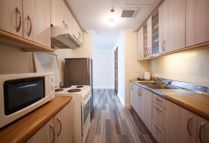 Suíte Executivo, Infinity Tower Suites
