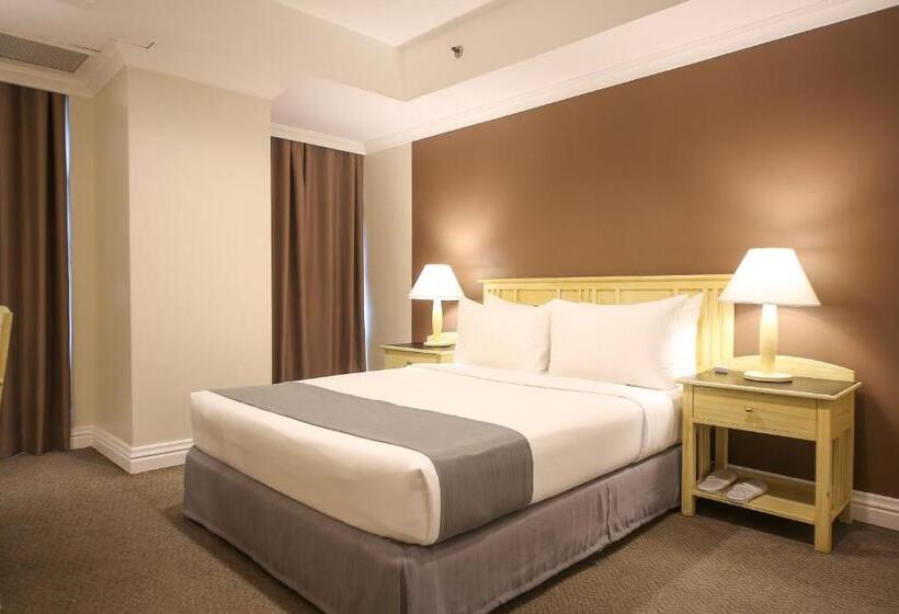 Suíte 3 Quartos, Infinity Tower Suites