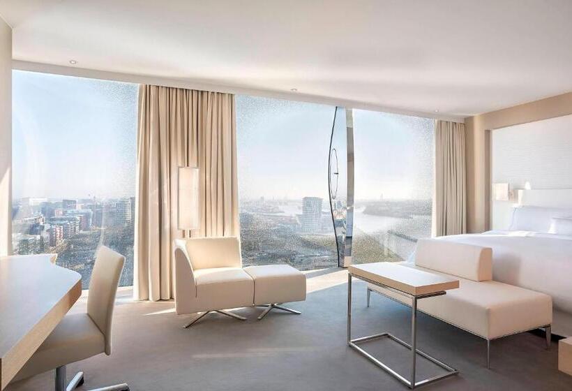 带大床的标准工作室, The Westin Hamburg