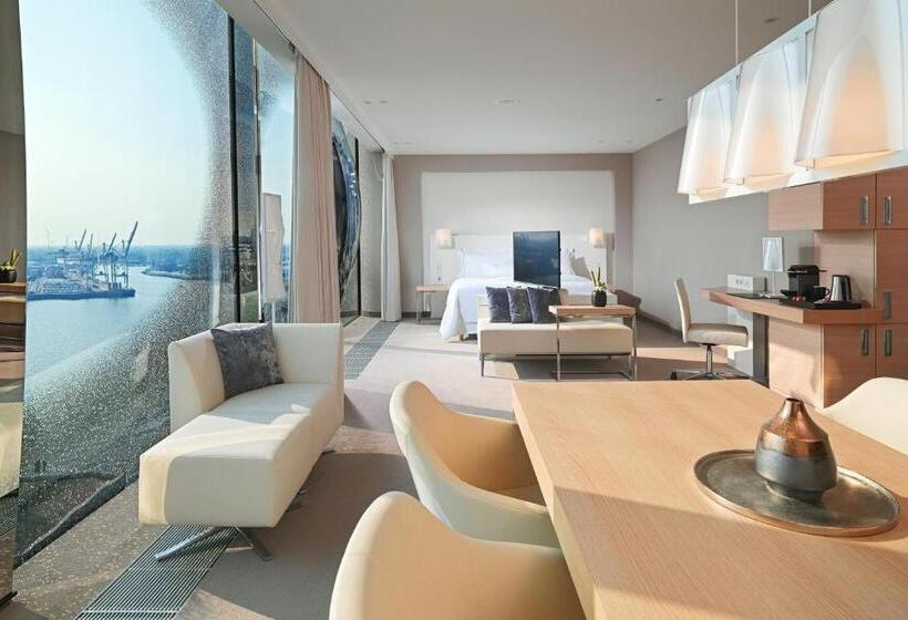 带大床的标准工作室, The Westin Hamburg