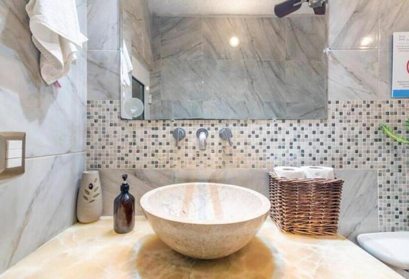 تختخواب در اتاق مشترک, Dici Coliving Housing