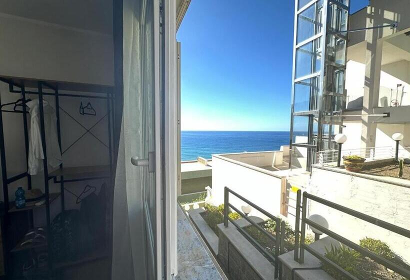 수피리어 스튜디오, La Casa Del Mar Cefalù