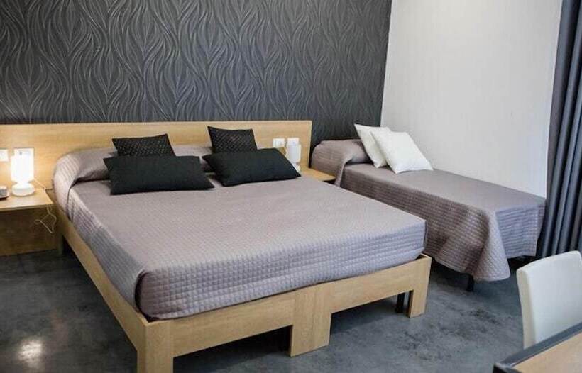 اتاق استاندارد, Abraxia Guest House