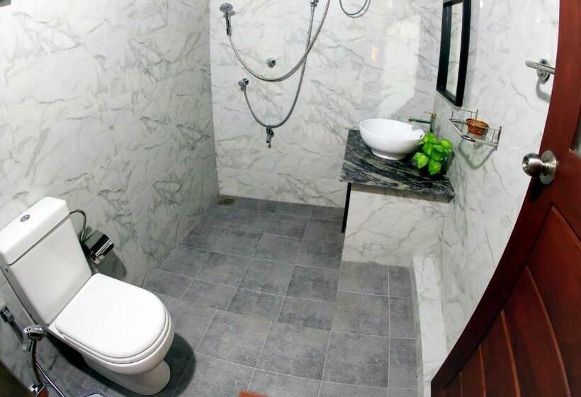 Трехместный Номер Deluxe, Safari Lodge Yala