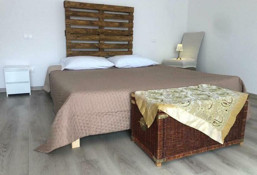 اتاق استاندارد با تخت بزرگ, R&b Midora