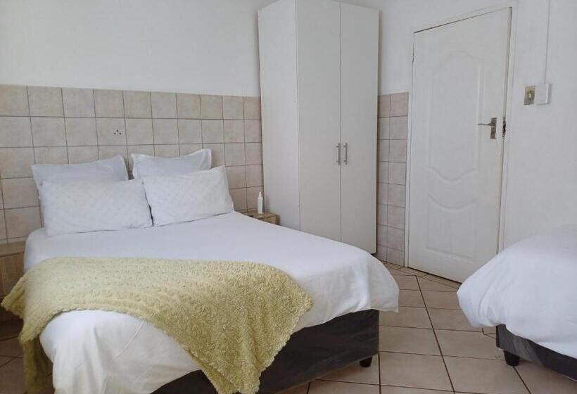 Трехместный Номер Базовый, Ojong S Guesthouse Kraaifontein   Eikendel