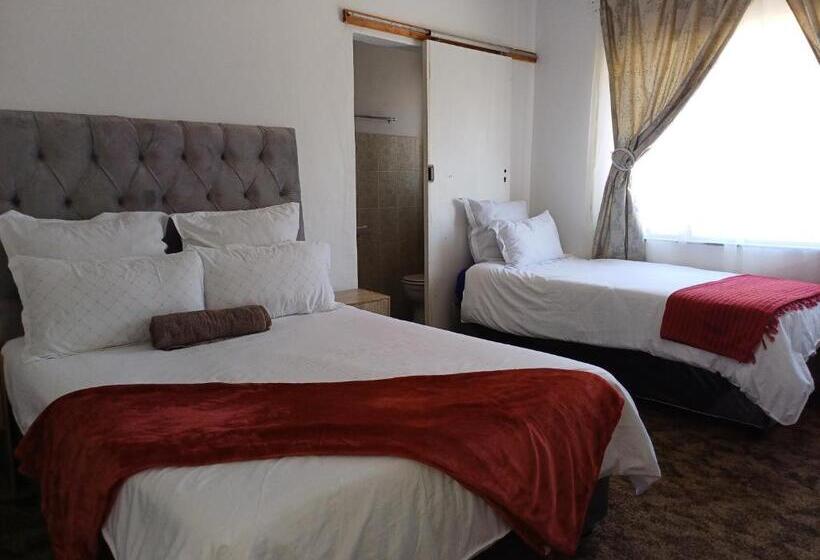 Номер Стандарт Трехместный, Ojong S Guesthouse Kraaifontein   Eikendel