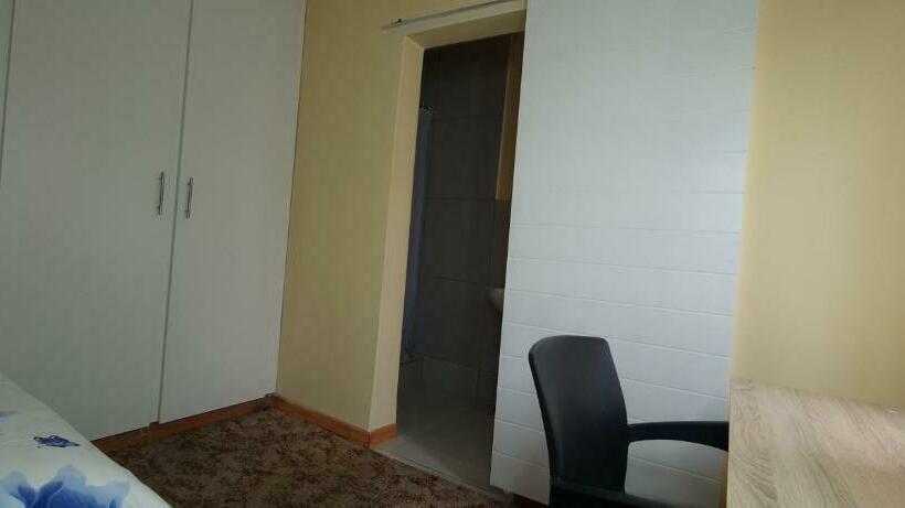 Номер Стандарт, Ojong S Guesthouse Kraaifontein   Eikendel