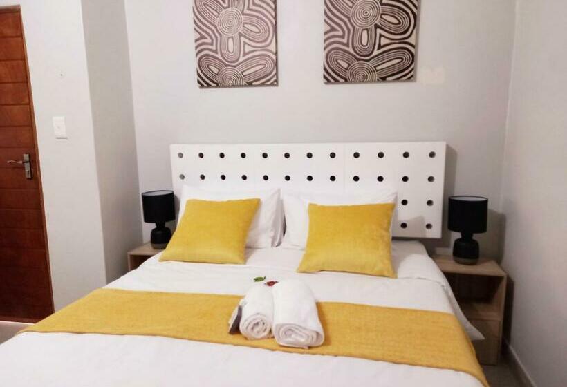 Номер Deluxe, Realjoy Guest Suites