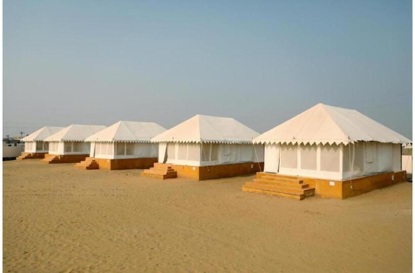 家庭套房, Experience Desert Resort