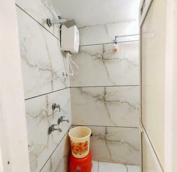اتاق خانوادگی, Shipra Suites