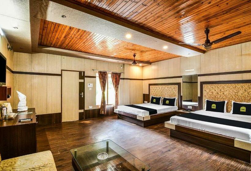 Трехместный Номер Классика, Townhouse Oak Gorumara Jungle Resort