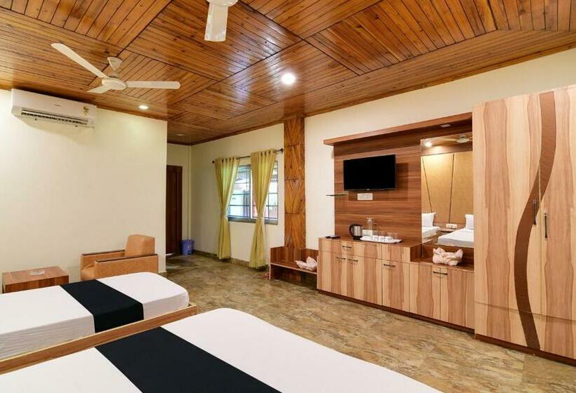 Трехместный Номер Классика, Townhouse Oak Gorumara Jungle Resort