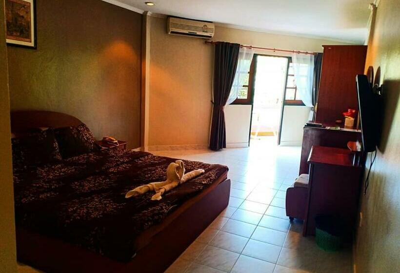 Quarto Superior, Southern Star Resort