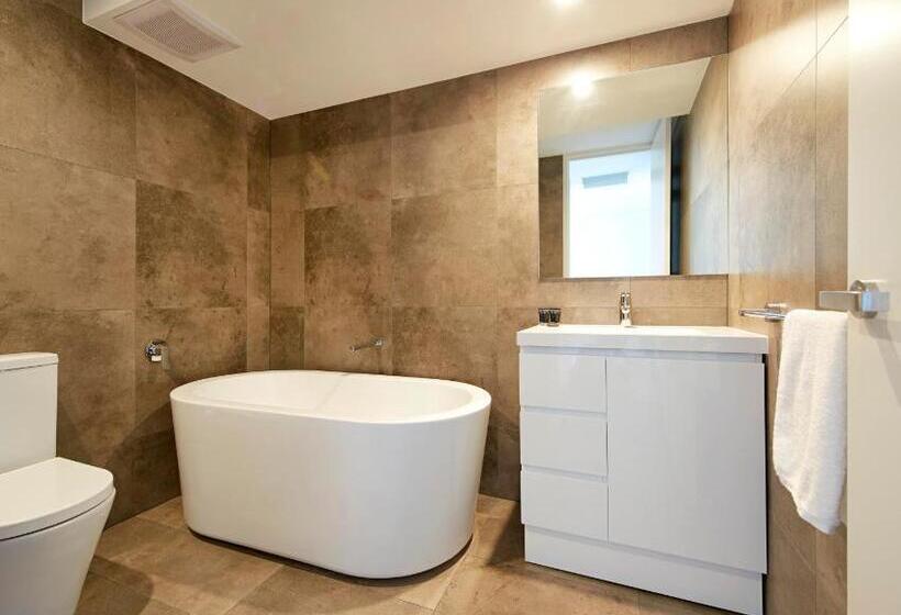 Apartamento 3 Dormitórios, Veriu Camperdown