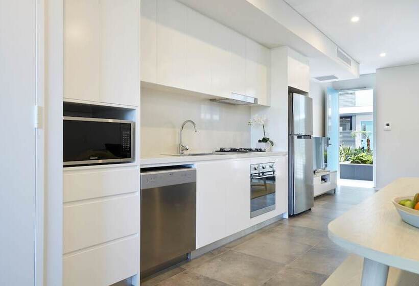 Apartamento 3 Dormitórios, Veriu Camperdown