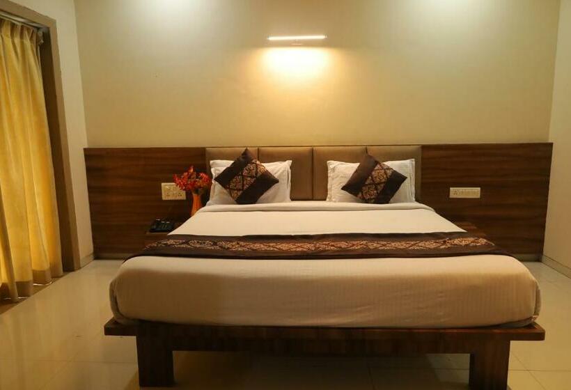 Номер Deluxe, Dadra Resort