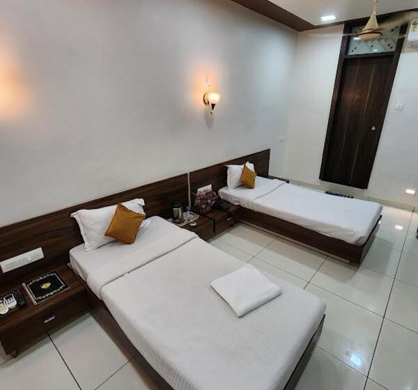 Номер Стандарт, Sai Residency Morbi