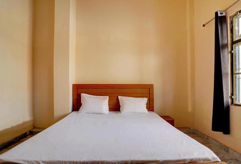 Трехместный Номер Deluxe, Oyo Uttam Haveli