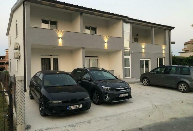 آپارتمان 1 خوابه با بالکن, Adla Apartmani