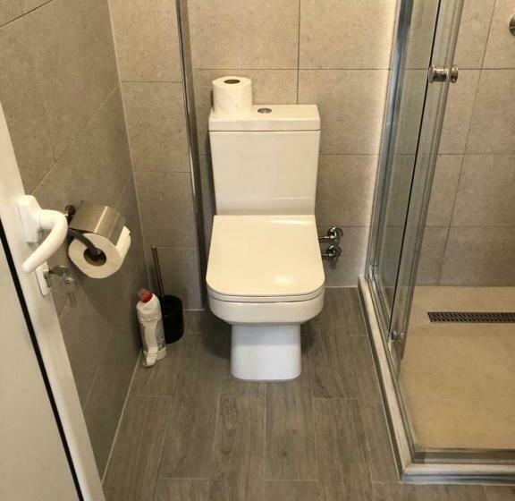 اتاق استاندارد با بالکن, Adla Apartmani
