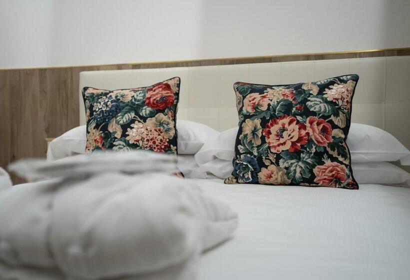 اتاق استاندارد با وان آب گرم, Cala Baby Accommodation