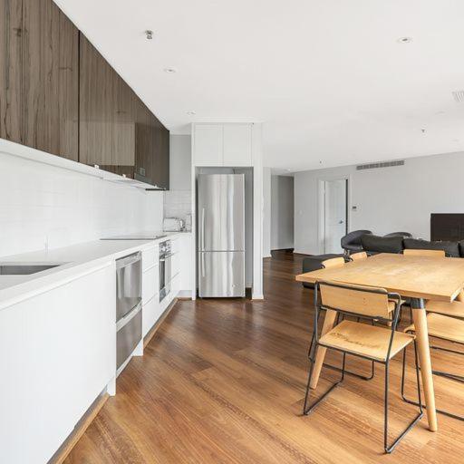 Apartamento 2 Dormitórios Vista Mar, Bondi 38 Serviced Apartments