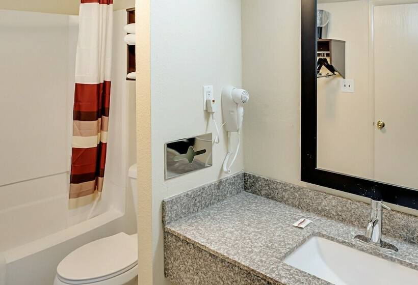 Номер Deluxe, Red Roof Inn Indianapolis  Castleton