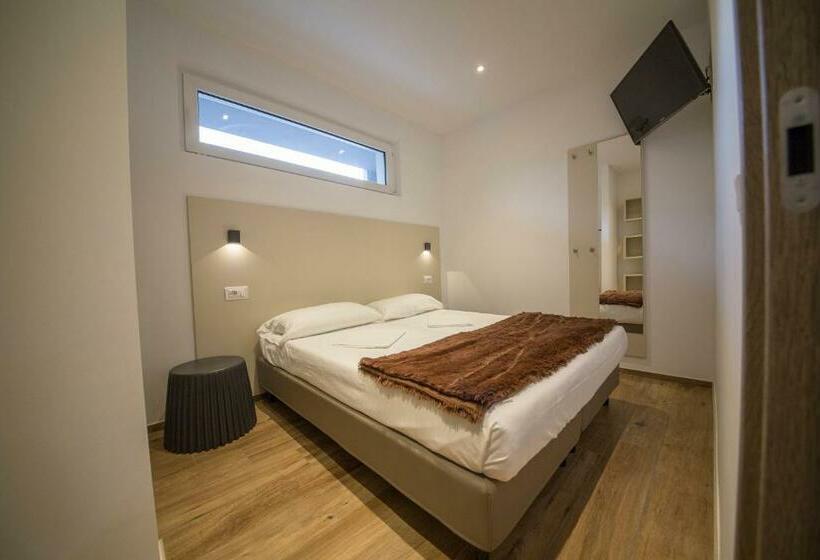 ２ベッドルームアパートメント, Riva Lake Lodge