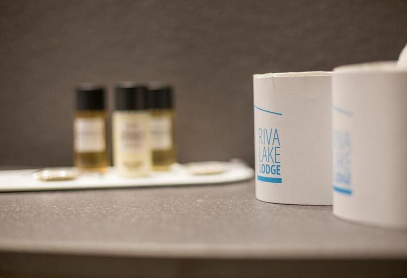 ２ベッドルームアパートメント, Riva Lake Lodge