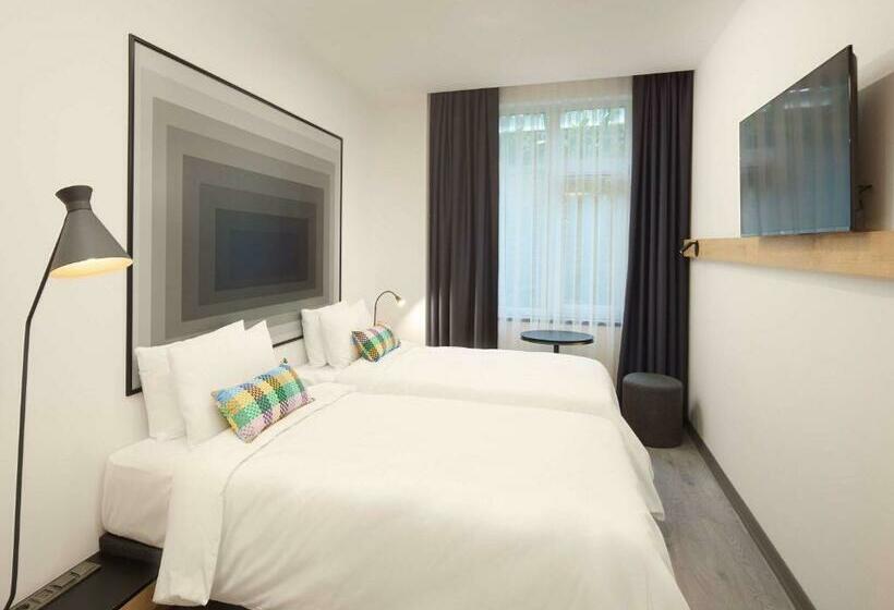 Номер Superior, Ibis Istanbul Airport