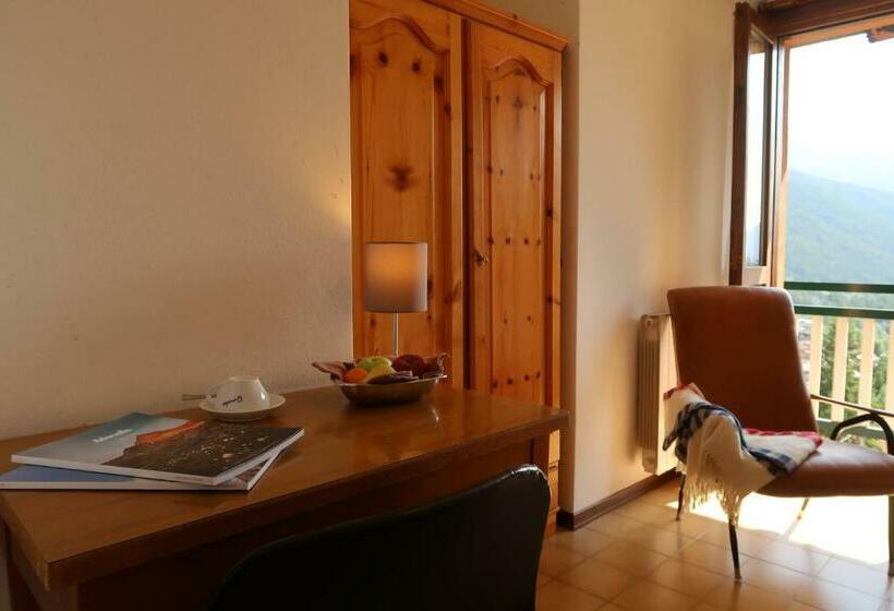 Quarto Estandar Individual com Sacada, Villa Luzzago