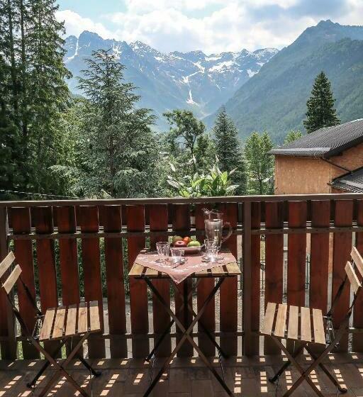Apartamento 1 Dormitório com Terraço, Villa Luzzago