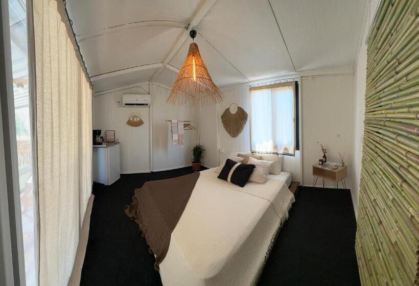 اتاق استاندارد اینتریور, Alpinia Houses&garden