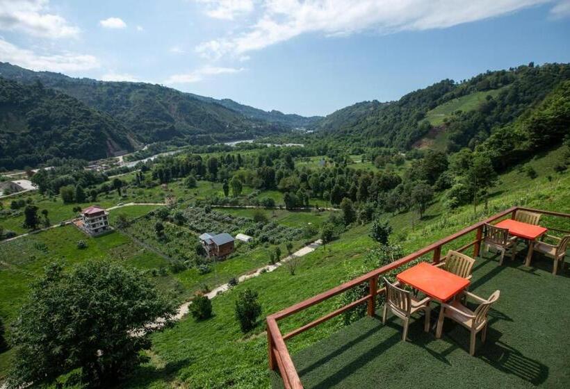 آپارتمان 1 خوابه با چشم‌انداز باغ, Green Hill Apart