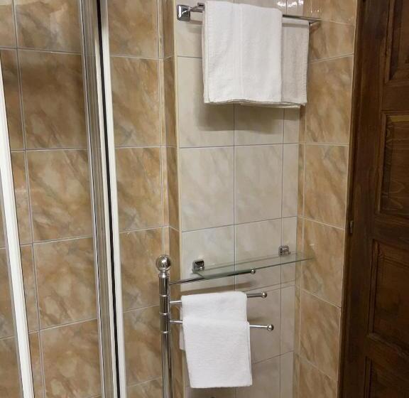 Quarto Estandar com Sacada, Villa Sagan