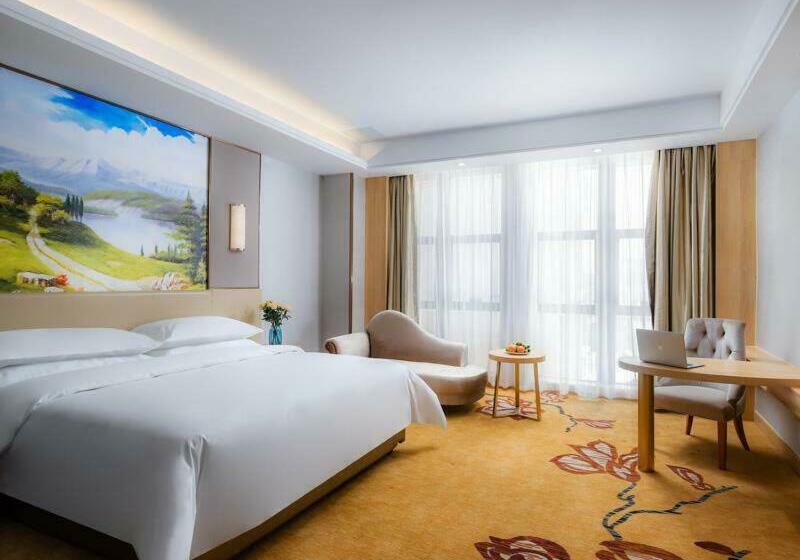 Номер бизнес-класса, Vienna International Hotel Fujian Quanzhou Jinjiang Airport
