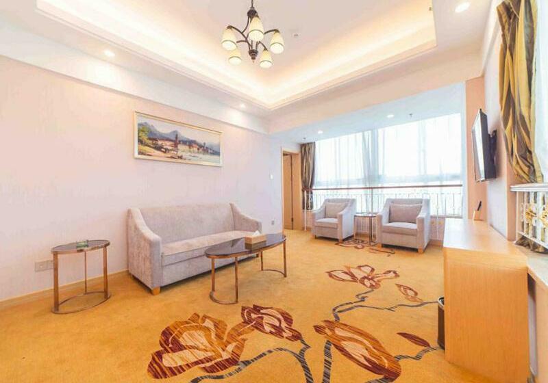 سوییت لوکس, Vienna International Hotel Nanjing Dongshan Headquarters