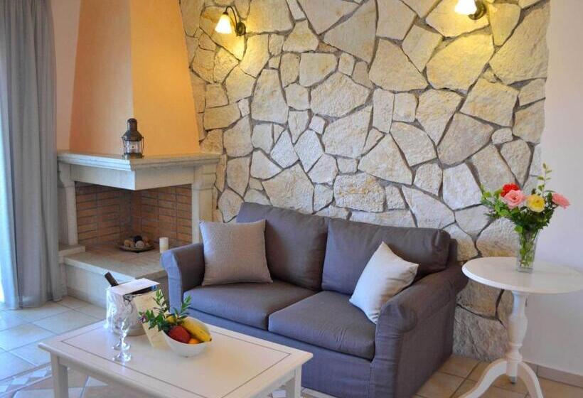 1 Bedroom Deluxe Apartment Side Sea View, Delfino Blu Wellness Boutique