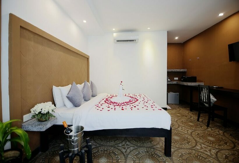 Люкс Повышенной Комфортности, Fancy Boutique Villa