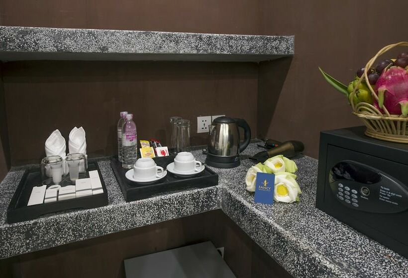 Люкс Повышенной Комфортности, Fancy Boutique Villa