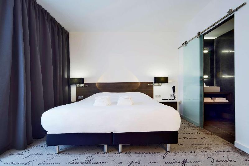 اتاق استاندارد چهار تخته, Kyriad Troyes Centre